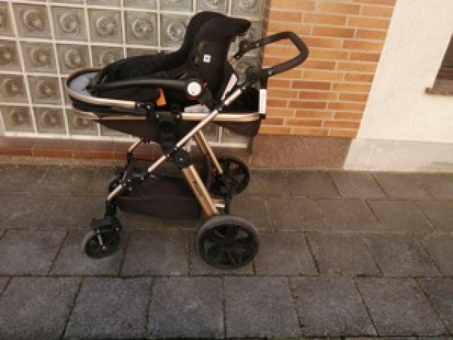 Kinderwagen Neuwertig - 1